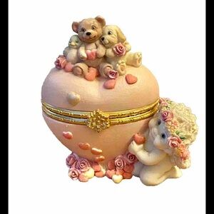 Dreamsicles Trinket Box.